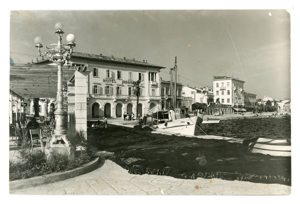 Image description